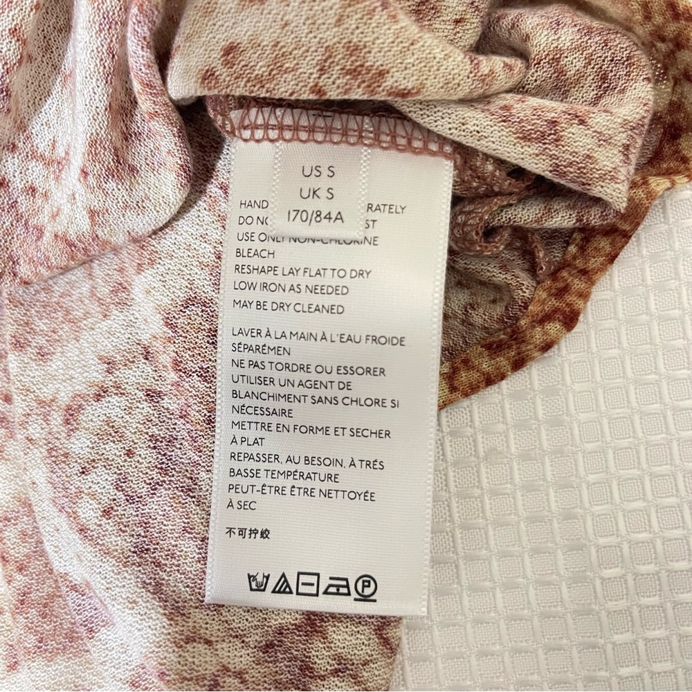 Urban Outfitters Cropped Snake Print Spaghetti Strap Top - Picture 5 of 6
